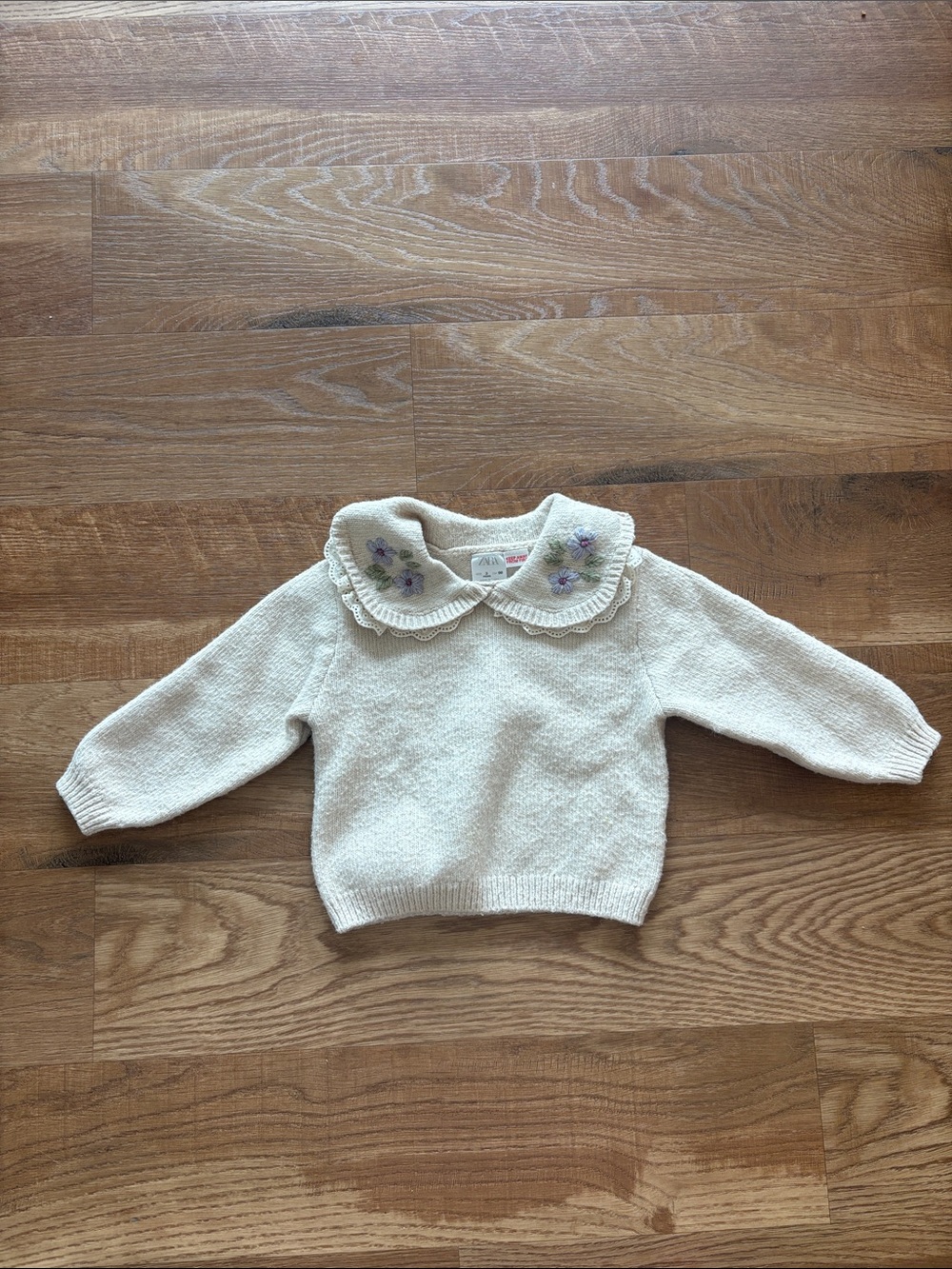 Cream Embroidered Peter Pan Collar Sweater